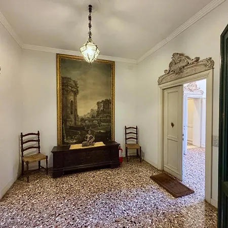 Il Giardino Segreto Di Monty Don Sul Canal Grande Apartament