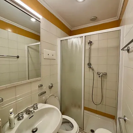 Il Giardino Segreto Di Monty Don Sul Canal Grande Apartament