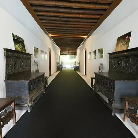 Il Giardino Segreto Di Monty Don Sul Canal Grande *