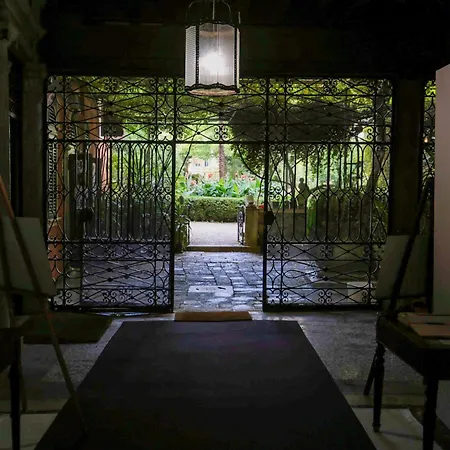 Il Giardino Segreto Di Monty Don Sul Canal Grande Апартаменты *