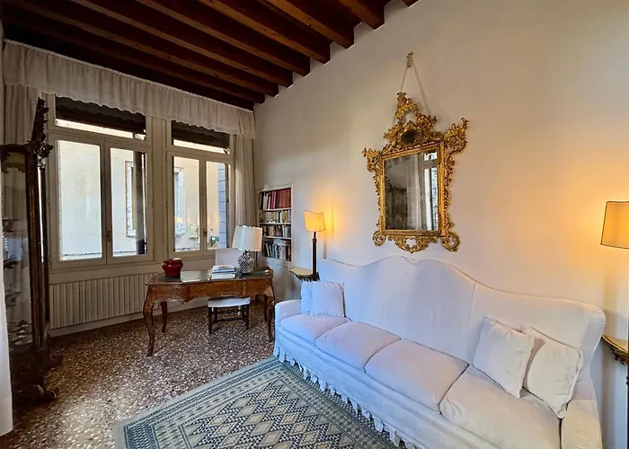 Il Giardino Segreto Di Monty Don Sul Canal Grande